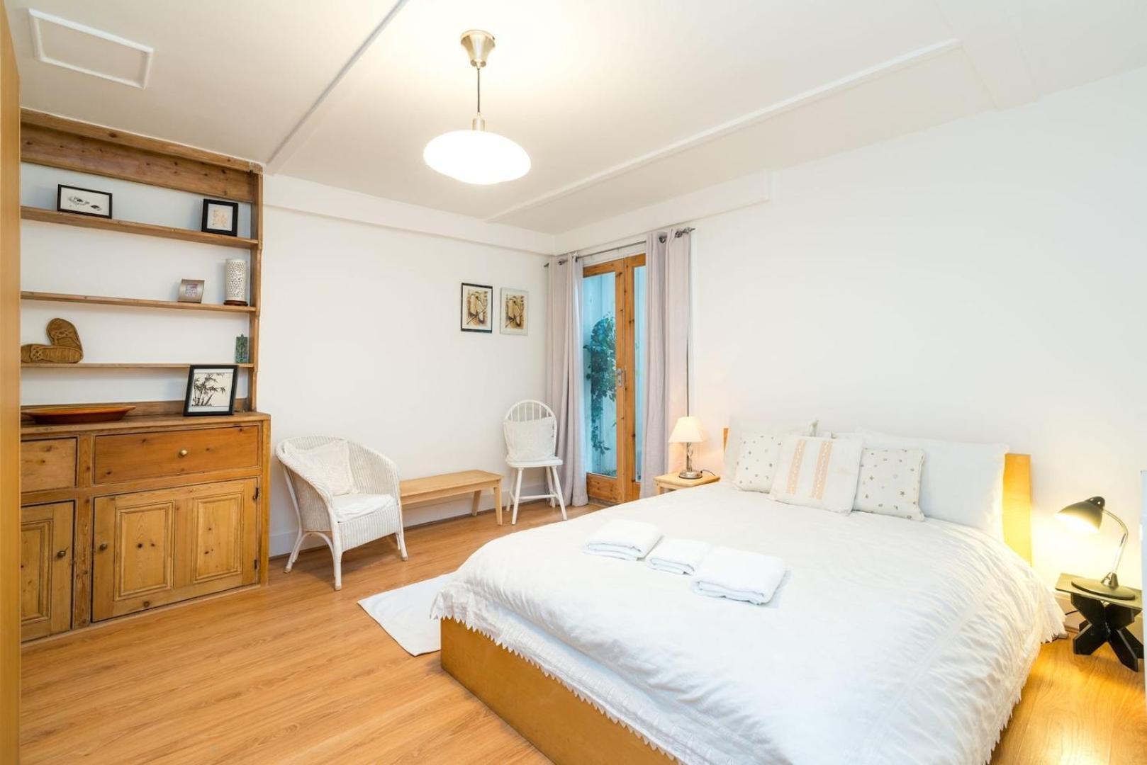 New Stylish 1 Bedroom Flat With Garden | Лондон Екстериор снимка